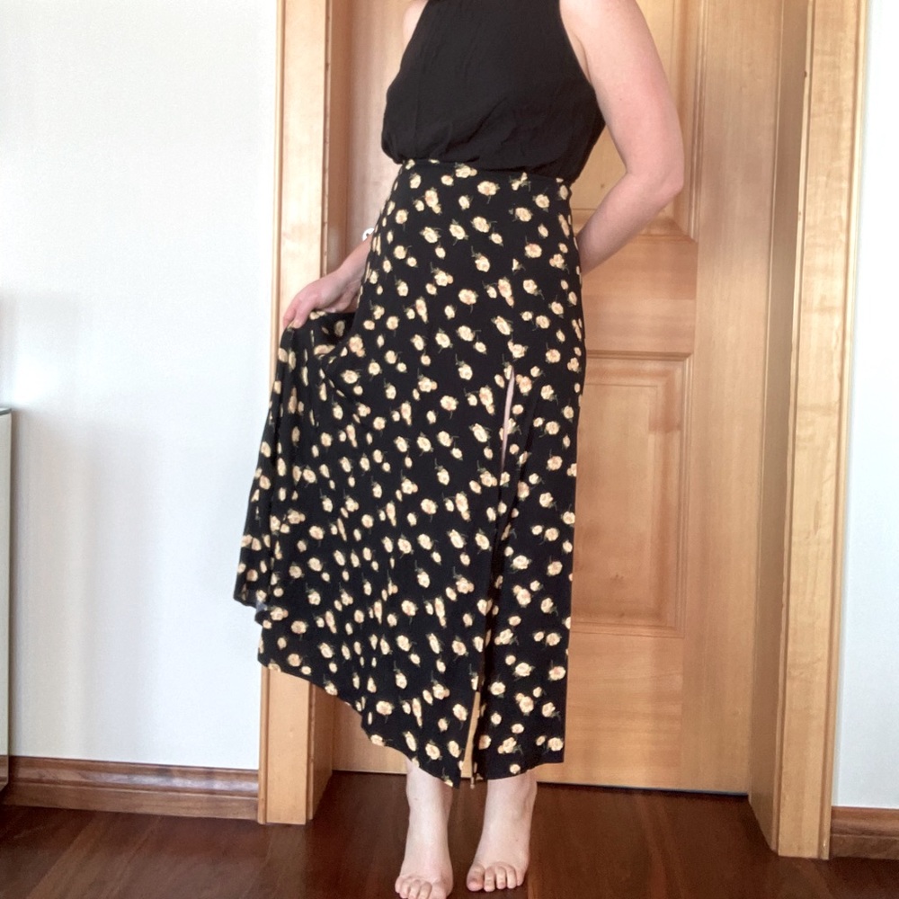 Reformation - Zoe Side Slit Midi Skirt
